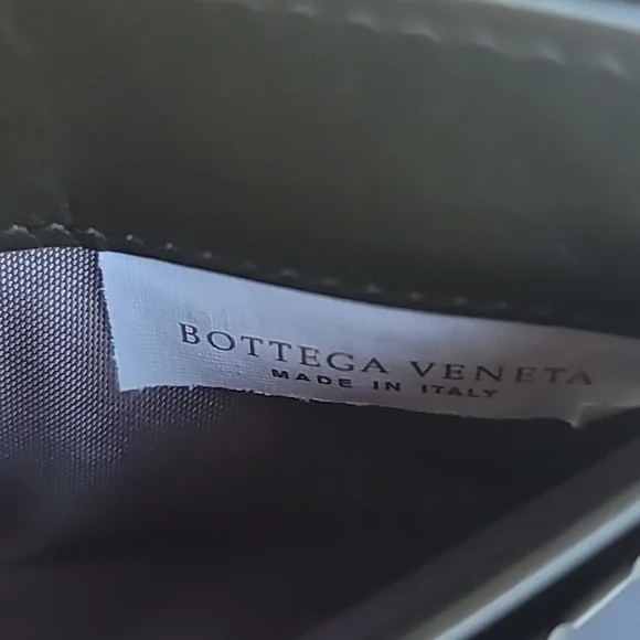 EUC Bottega Veneta Card Holder - Picture 5 of 7